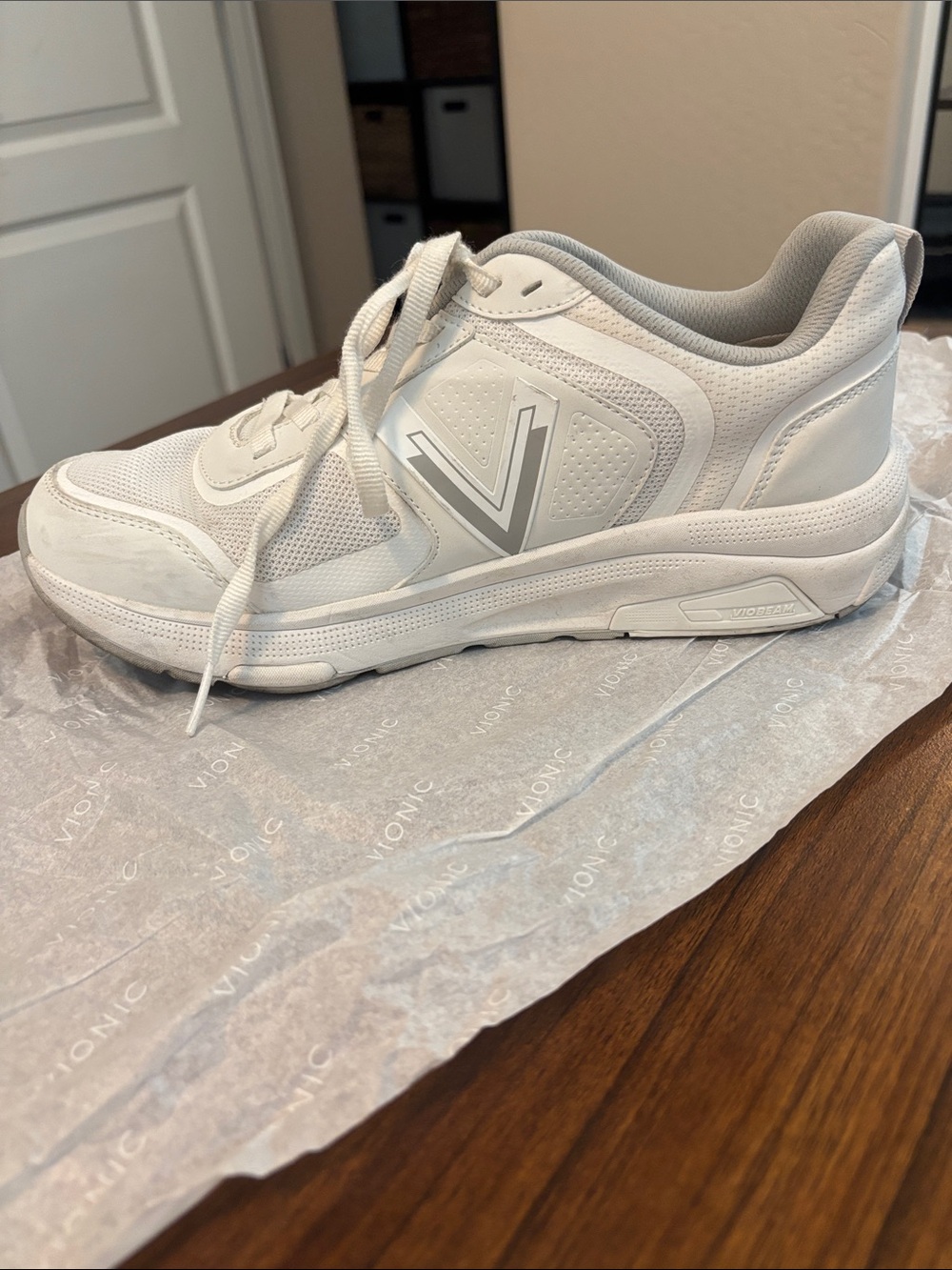 Vionic Women's White Athletic Sneaker with Gray Accents